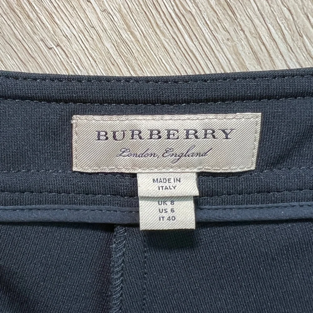 Burberry Leggings with leather strip - Picture 5 of 10